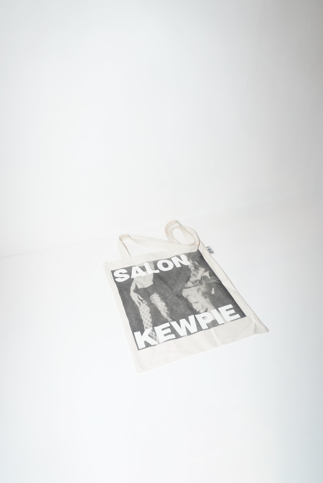 Salon Kewpie | Tote Bag + free Postcard